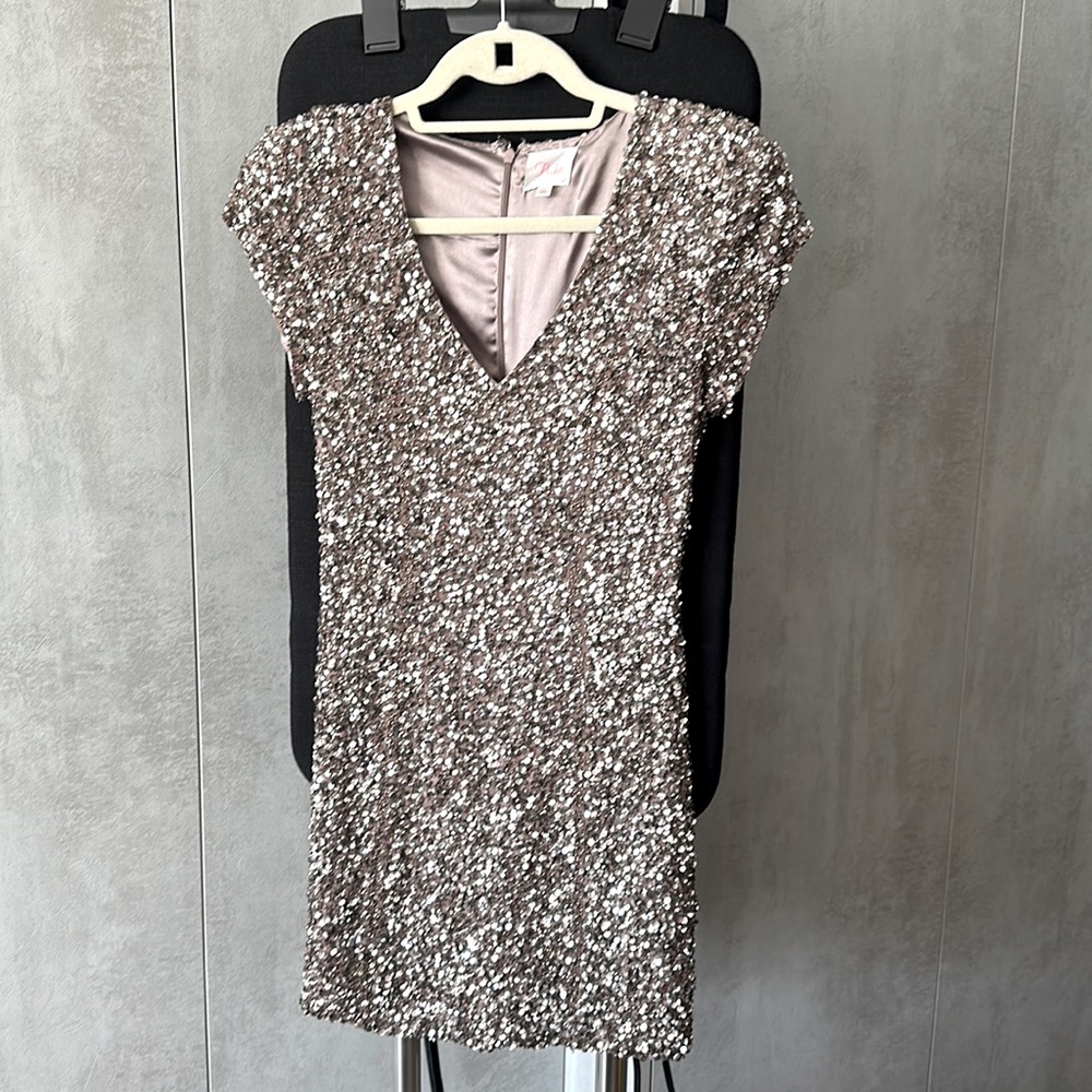 Parker Sequence Shoulder Pad Mini Dress size xs